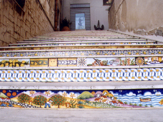 Escalier de cramique au port